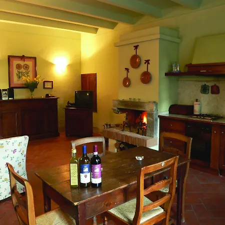 Fattoria La Gigliola 3*