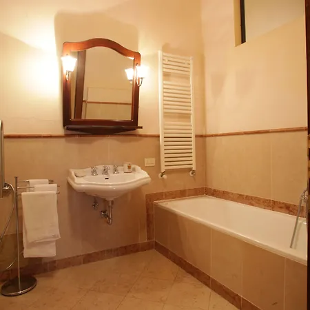 Fattoria La Gigliola Resort 3*