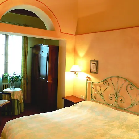 Resort Fattoria La Gigliola 3*